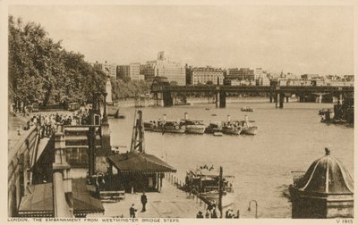 De Embankment vanaf Westminster Bridge Steps, Londen door English Photographer